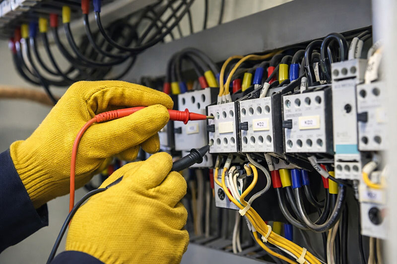 All aspects of three-phase systems including installation, maintenance and fault-finding - J.C. Bullock & Son Ltd